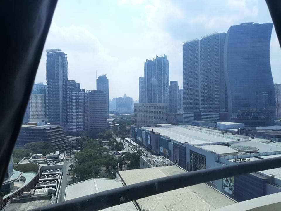 Spacious 2 Bedroom Unit With Pool Manila Exterior foto